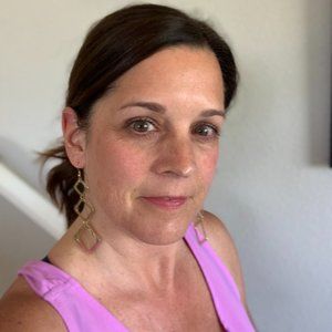Meet your Posher, Carrie